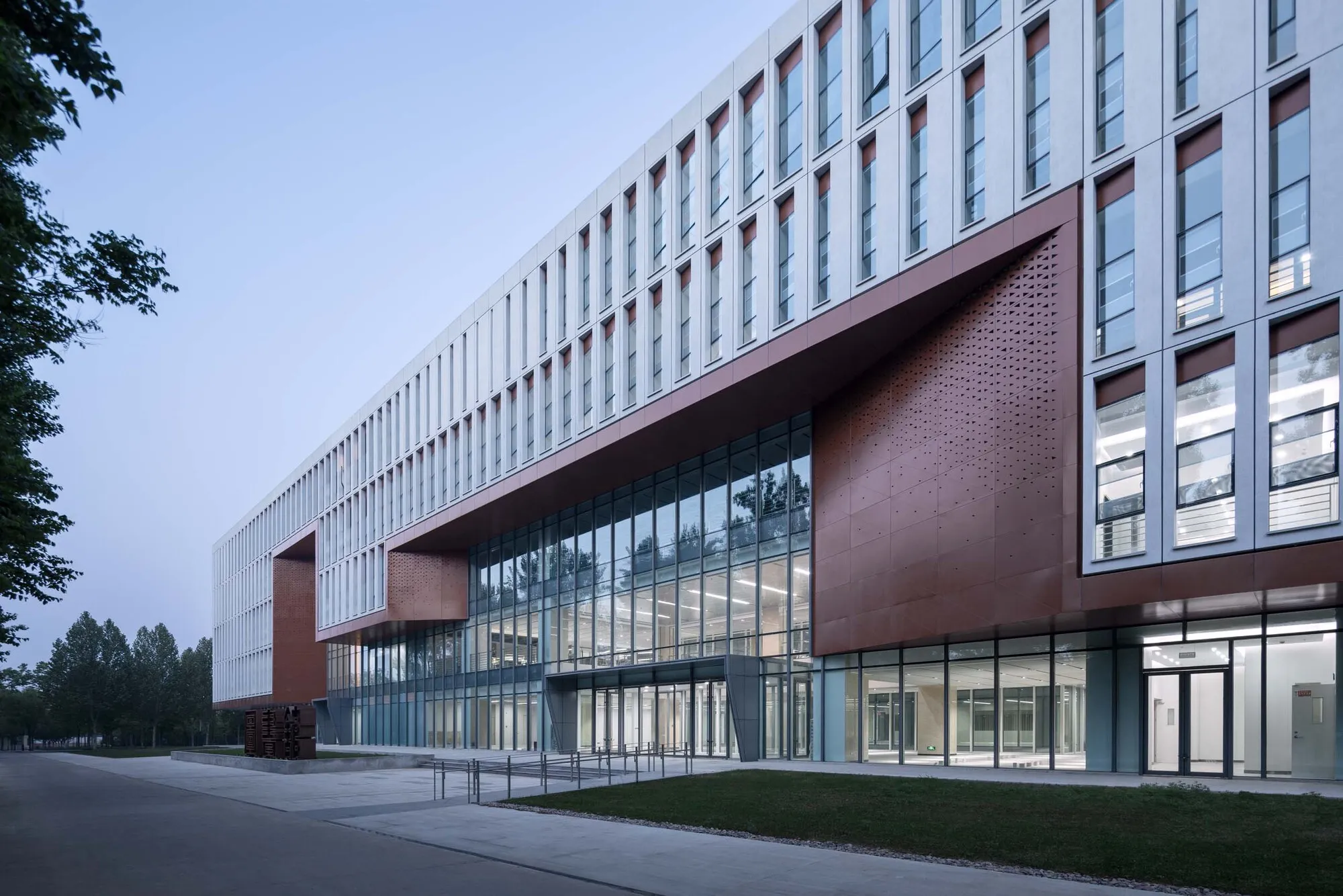 Education & Research Institutions